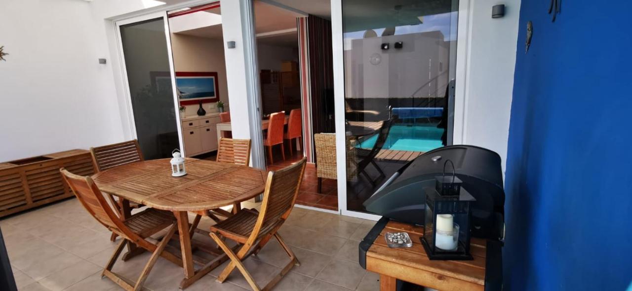 Villa Marina Piscina Climatizada Opcional Y 2 Bicis Gratuitas Playa Blanca Dış mekan fotoğraf
